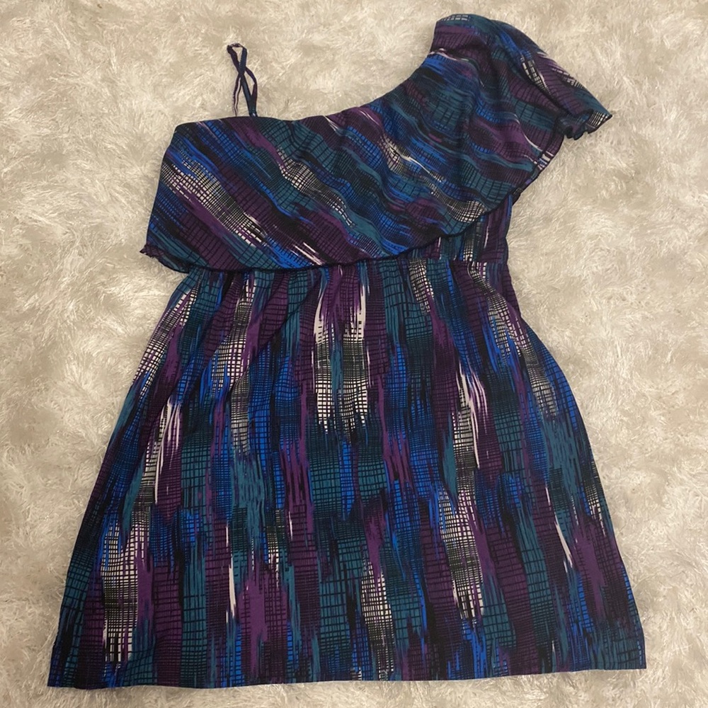 One shoulder dress.